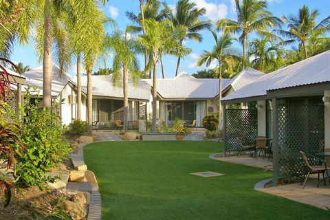 Island Leisure Resort - Hotel Accommodation 1