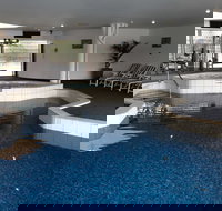 Lakes Hotel - Hotel Accommodation