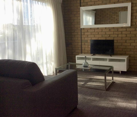 Best Western Geelong Motor Inn & Serviced Apartments - Hotel Accommodation 5