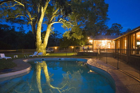Wilpena Pound Resort - Hotel Accommodation 7