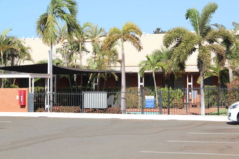 Karratha Central Apartments - Hotel Accommodation 0