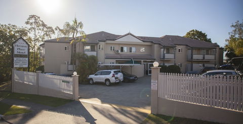 Herston Place Motel - Hotel Accommodation 2