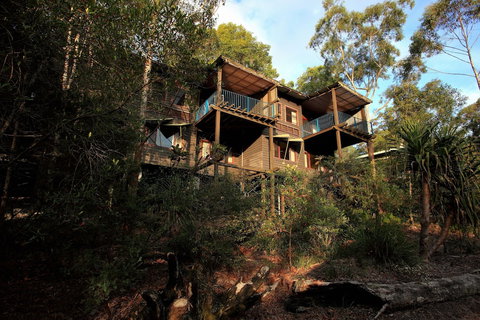 Kingfisher Bay Resort - Hotel Accommodation 1