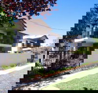 Charles Sturt Suites  Apartments - Hotel Accommodation