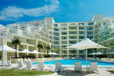 Mantra Ettalong Beach - Hotel Accommodation 1