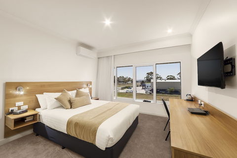Ciloms Airport Lodge - Hotel Accommodation 6