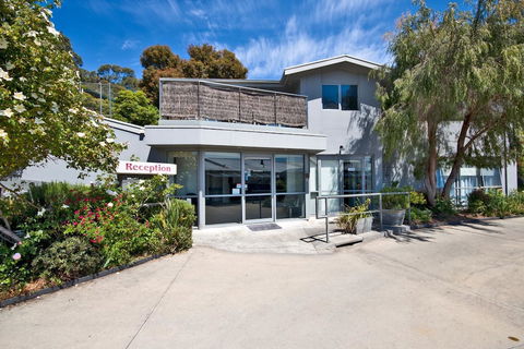 Lorne Bay View Motel - Hotel Accommodation 0