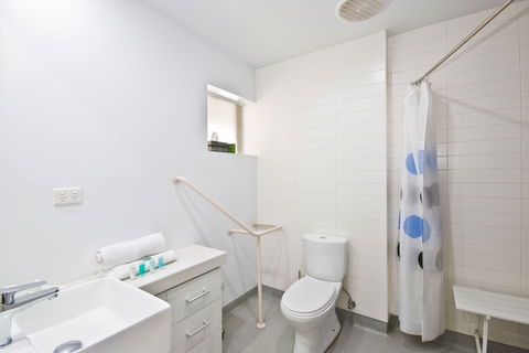 Lorne Bay View Motel - Hotel Accommodation 6