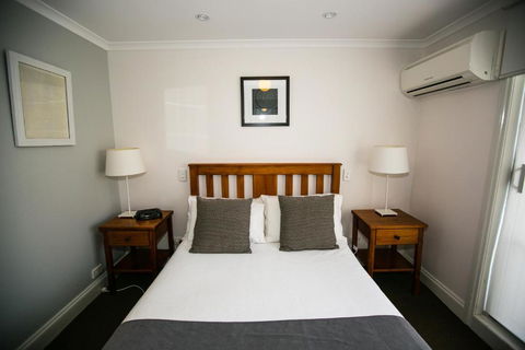 Comfort Inn Port Fairy - Hotel Accommodation 1