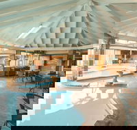 Comfort Inn Bay Of Isles - Hotel Accommodation