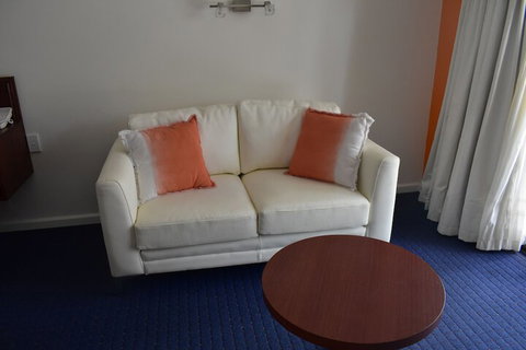 Meninya Palms Moama - Hotel Accommodation 4