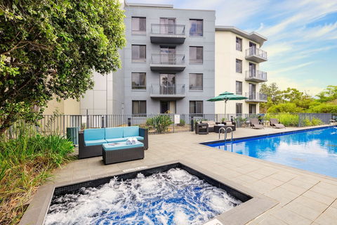 Oaks Sydney North Ryde Suites - Hotel Accommodation 1