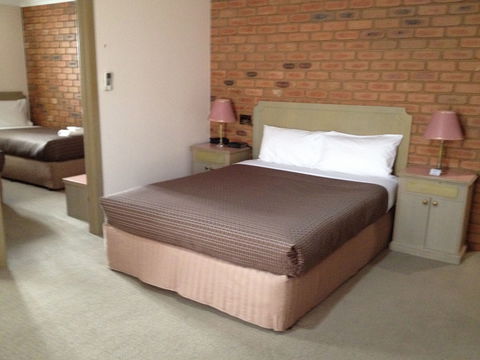 Bendigo Golden Square Motor Inn - Hotel Accommodation 5