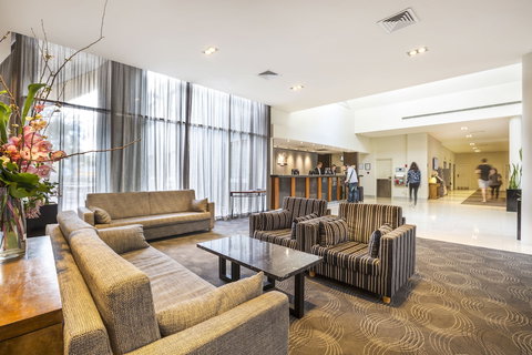 Holiday Inn Potts Point Sydney, An IHG Hotel - Hotel Accommodation 3