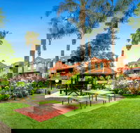 Comfort Apartments Royal Gardens - Hotel Accommodation