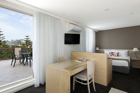 Coogee Sands Hotel And Apartments - Hotel Accommodation 5