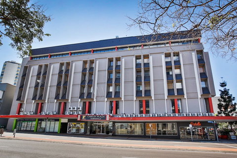 Madison Plaza Townsville - Hotel Accommodation 1