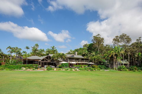 BreakFree Aanuka Beach Resort - Hotel Accommodation 1