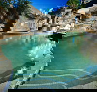 Landmark Resort - Hotel Accommodation