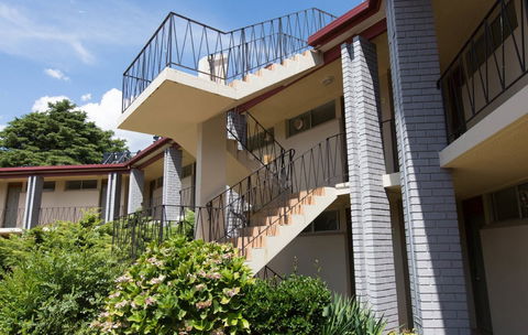 Alpine Motor Inn - Hotel Accommodation 0