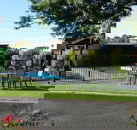 Mitchell on Main Motel  Apartments - Hotel Accommodation