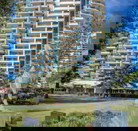 Mantra Broadbeach on the Park - Hotel Accommodation