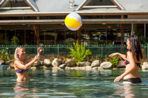 Cairns Colonial Club Resort - Hotel Accommodation 1