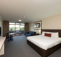 Comfort Hotel Adelaide Meridien - Hotel Accommodation