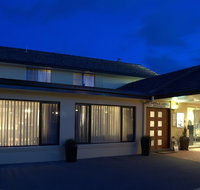 Country Plaza Queanbeyan - Hotel Accommodation