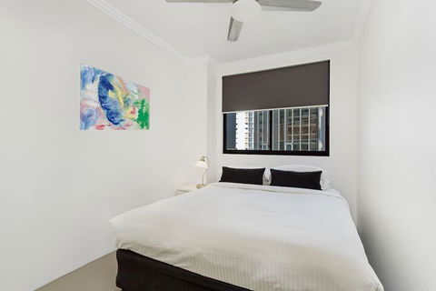 Republic Apartments - Hotel Accommodation 6