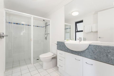 Republic Apartments - Hotel Accommodation 5