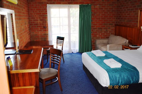 Early Australian Motor Inn - Hotel Accommodation 4