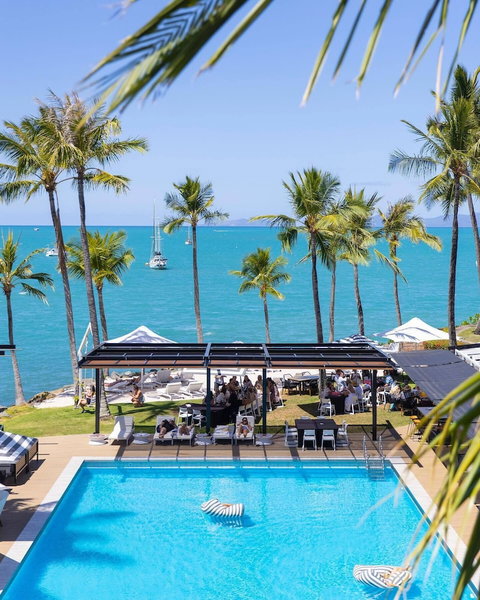 Coral Sea Marina Resort - Hotel Accommodation 6