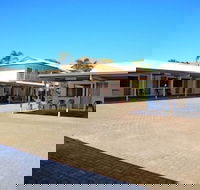 Cascade Motel In Townsville - Hotel Accommodation