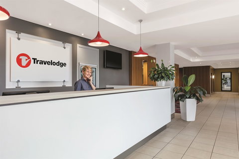 Travelodge Hotel Garden City Brisbane - Hotel Accommodation 3