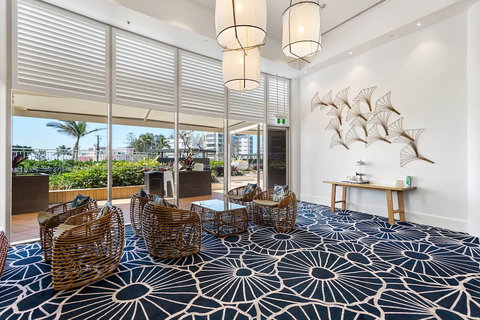 Mantra Twin Towns - Hotel Accommodation 5