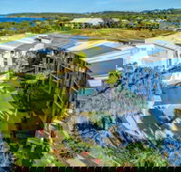 Pavillions on 1770 - Hotel Accommodation