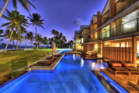 Castaways Resort & Spa Mission Beach - Hotel Accommodation 2