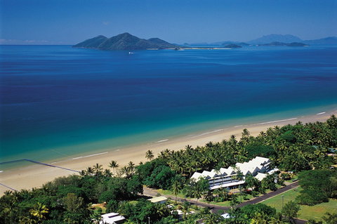 Castaways Resort & Spa Mission Beach - Hotel Accommodation 0