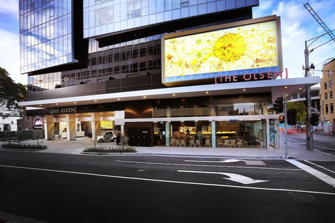 Art Series - The Olsen - Hotel Accommodation 3
