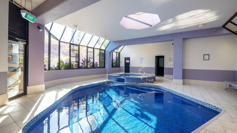 Aristocrat Apartments - Hotel Accommodation 3