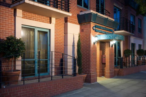 Majestic Tynte Street Apartments - Hotel Accommodation 2