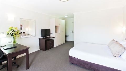 Ibis Styles Canberra Tall Trees - Hotel Accommodation 6