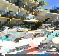 Cairns Queenslander Hotel  Apartments - Hotel Accommodation