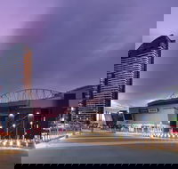 Travelodge Hotel Melbourne Docklands - Hotel Accommodation