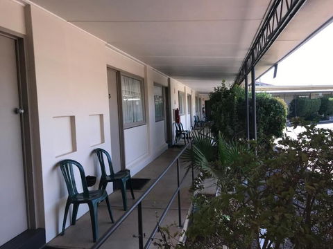 Ben Hall Motor Inn - Hotel Accommodation 3