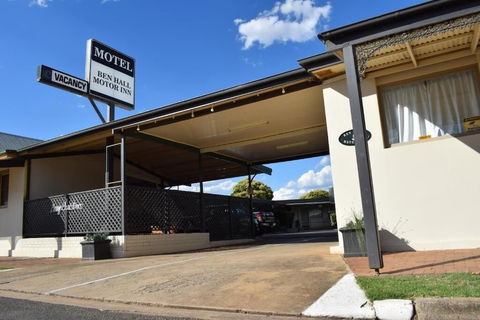 Ben Hall Motor Inn - Hotel Accommodation 1