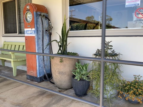Ben Hall Motor Inn - Hotel Accommodation 2