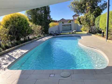 Best Western Plus All Settlers Motor Inn - Hotel Accommodation 2