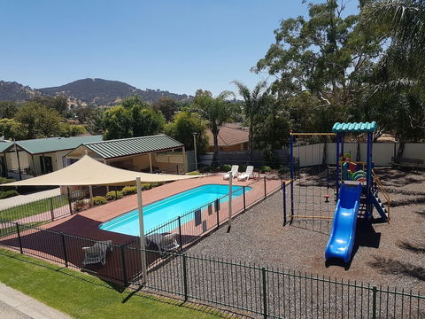 Albury All Seasons Tourist Park - Hotel Accommodation 4